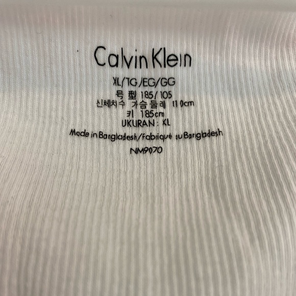 Calvin Klein white shirt - Picture 5 of 5